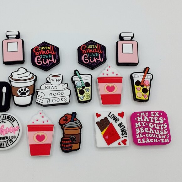 15 piece mixed lot of girly silicone focal beads - Picture 3 of 3